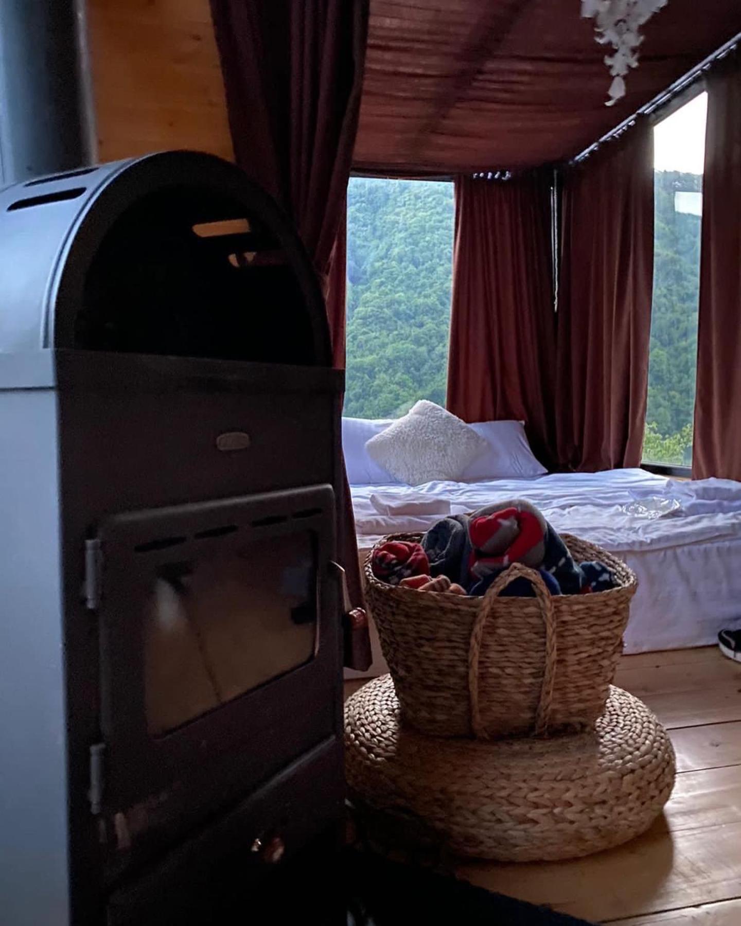 Hotel Woodpecker Georgia Batumi Esterno foto