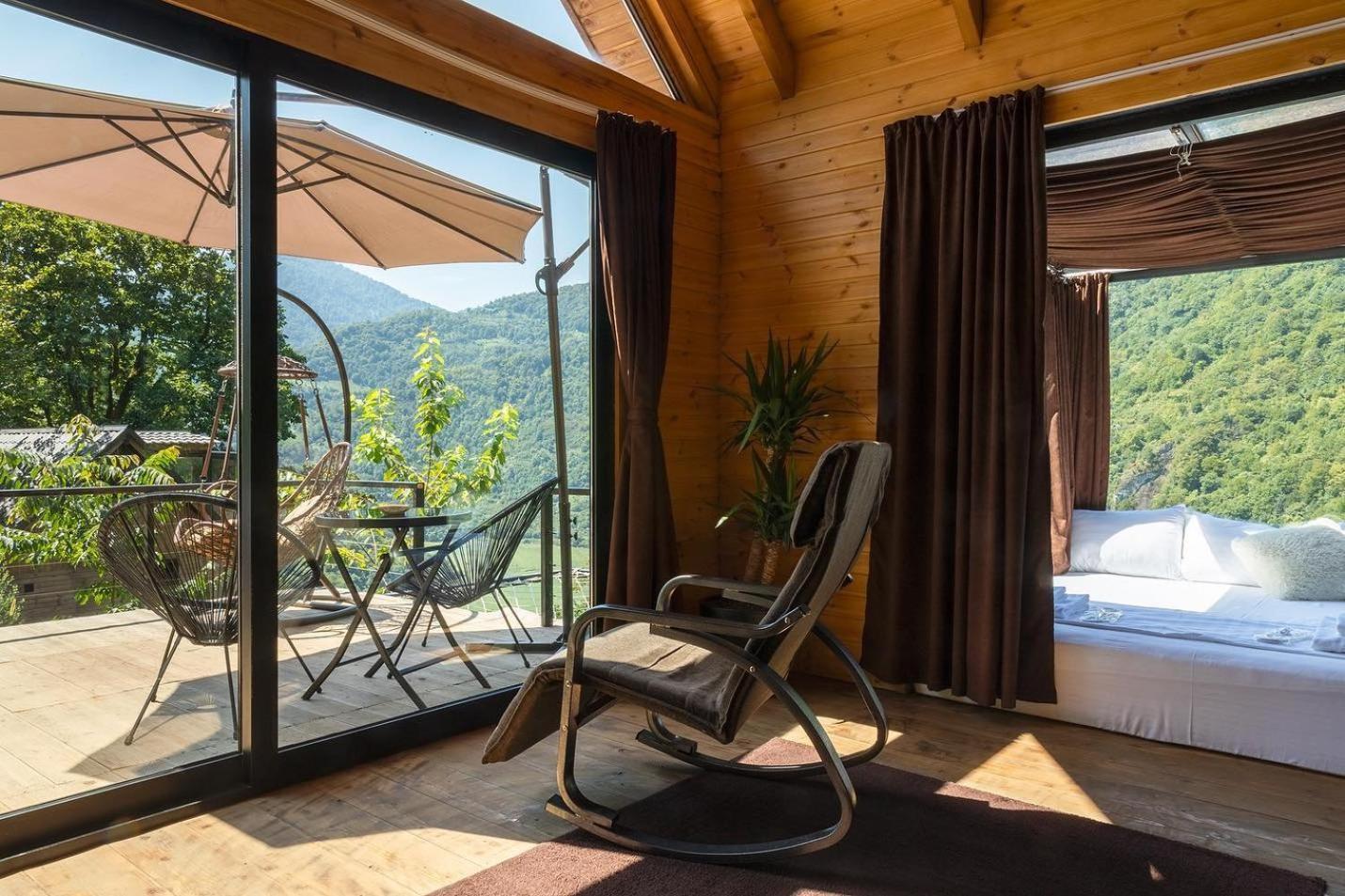 Hotel Woodpecker Georgia Batumi Esterno foto